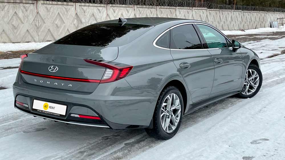 Hyundai Sonata 588