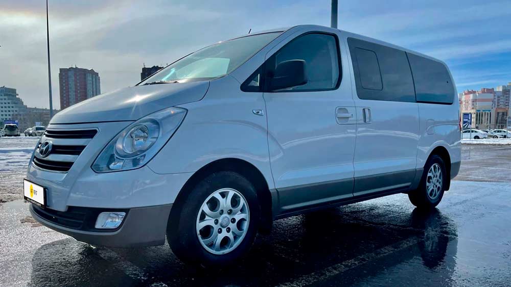 Hyundai H1 593