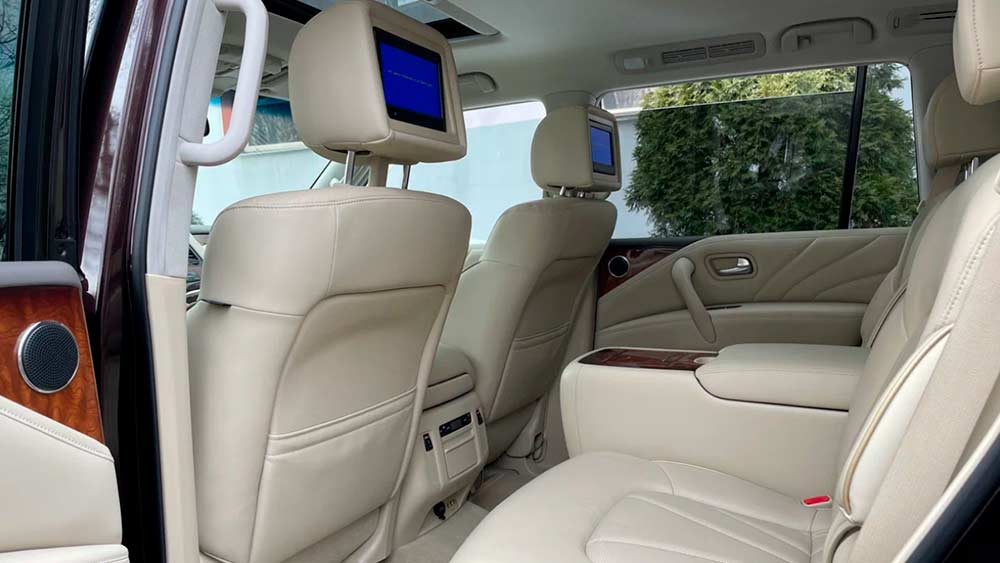 Infiniti QX80 602