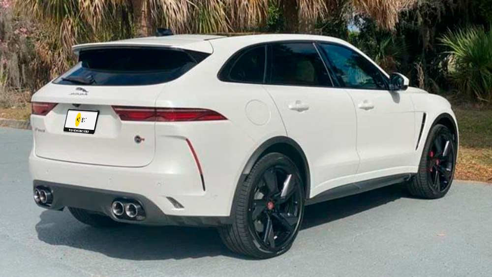 Фото Jaguar F-Pace