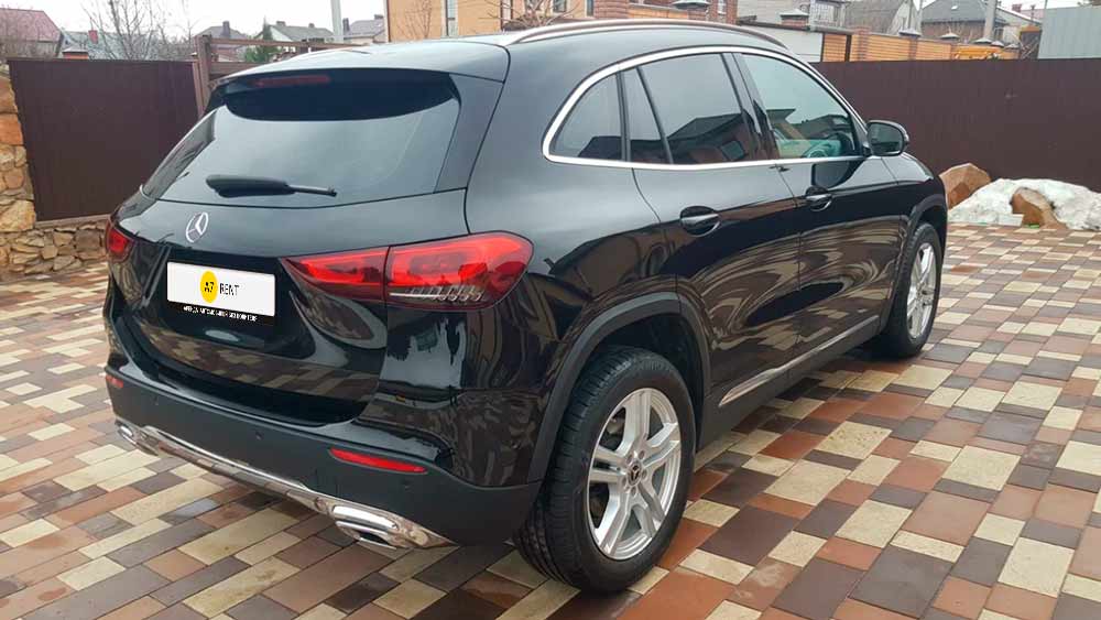 Mercedes-Benz GLA 640
