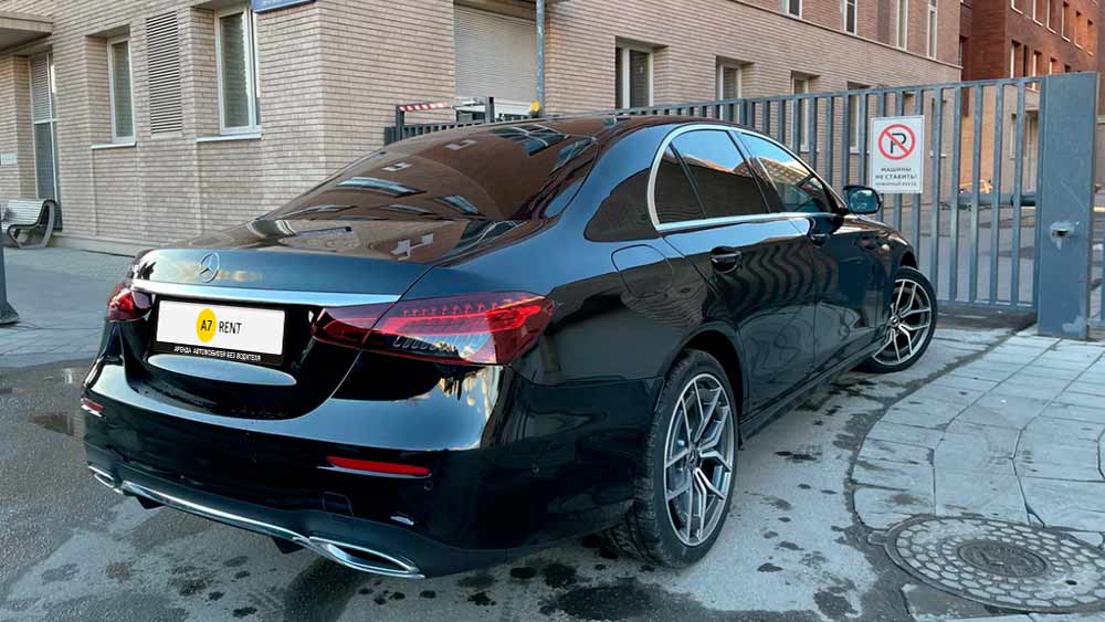 Mercedes-Benz E-Class 652