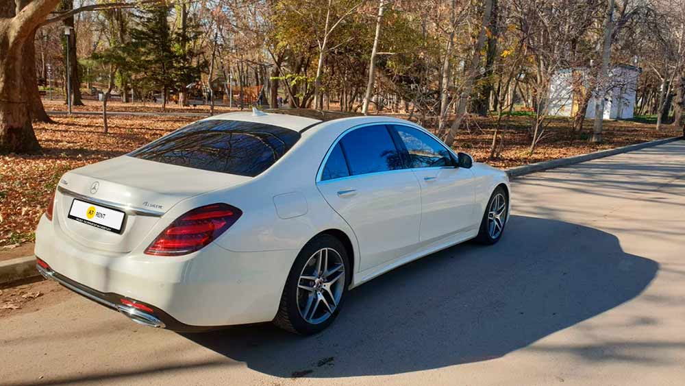 Mercedes-Benz S-Class 667