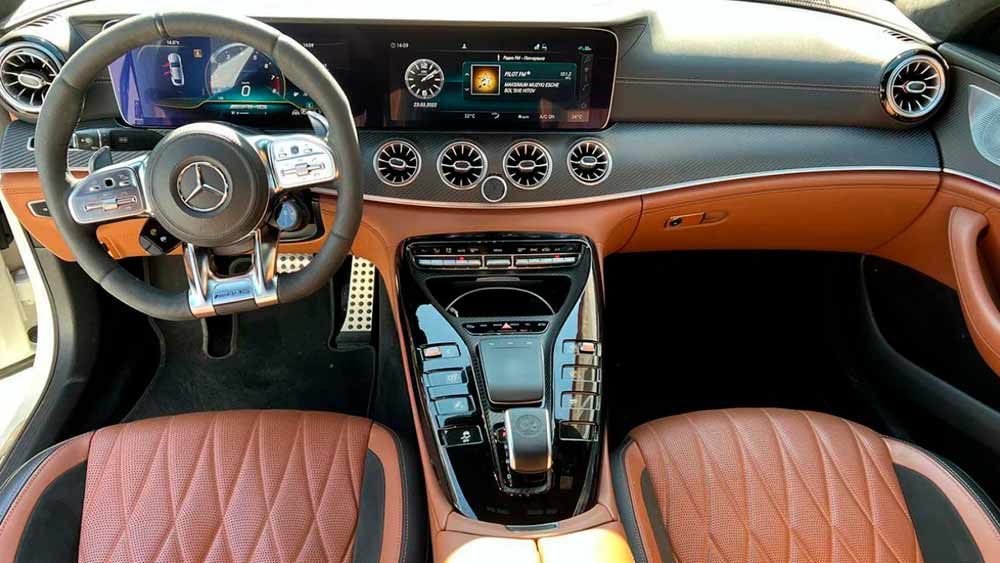 Фото Mercedes-Benz AMG GT