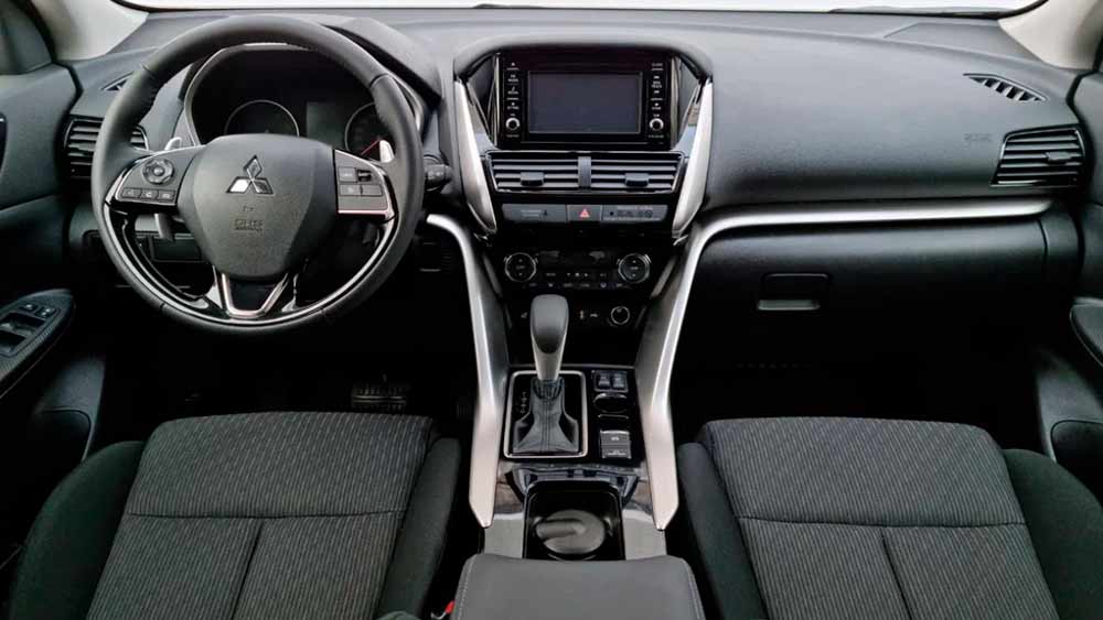 Mitsubishi Eclipse Cross 672