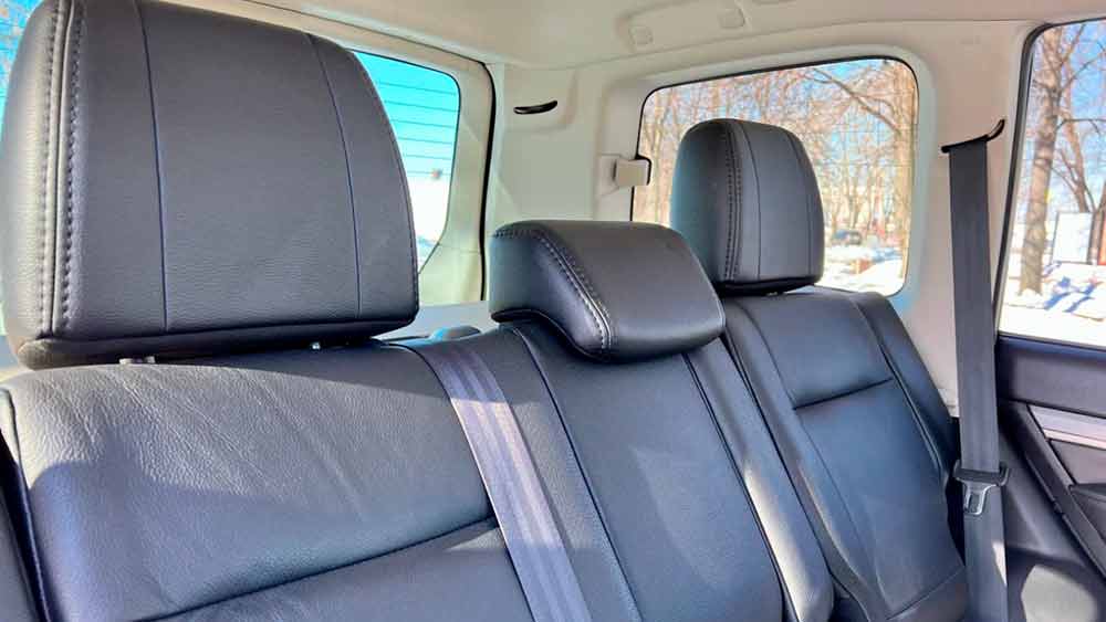 Mitsubishi Pajero 674