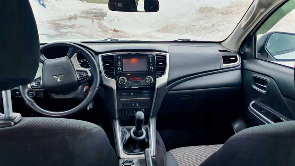 Mitsubishi L200 675