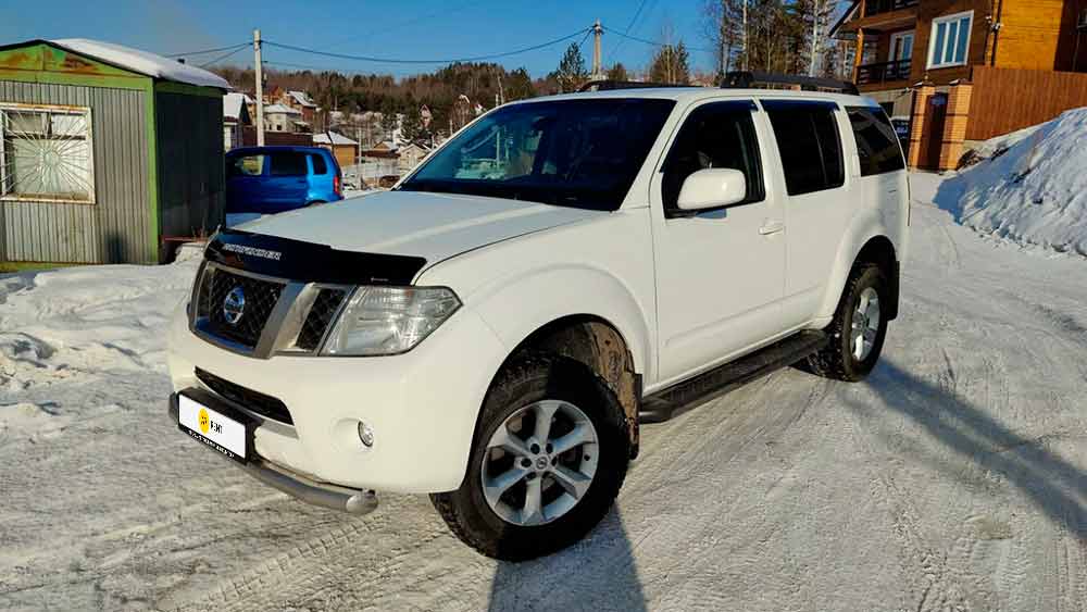 Nissan Pathfinder 679
