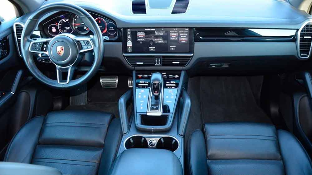 Porsche Cayenne 688