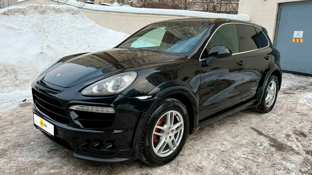 Porsche Cayenne 689