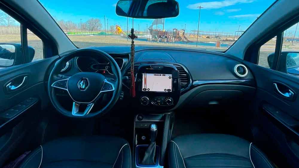 Renault Kaptur 696