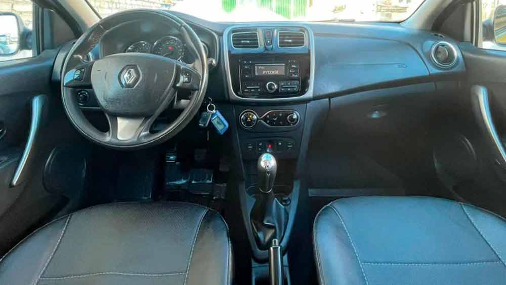 Renault Sandero 700