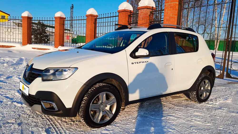 Renault Sandero 701