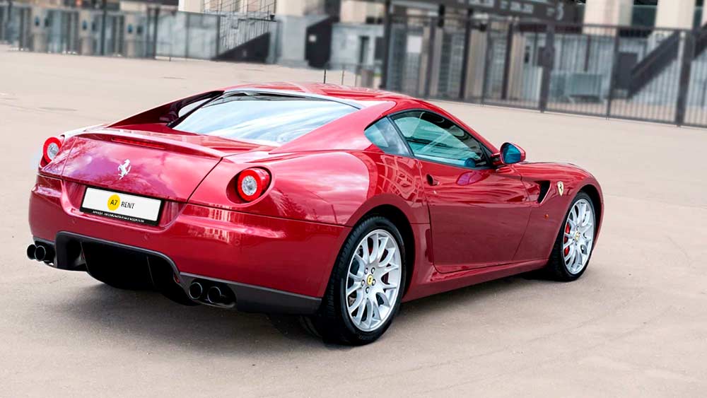 Фото Ferrari 599
