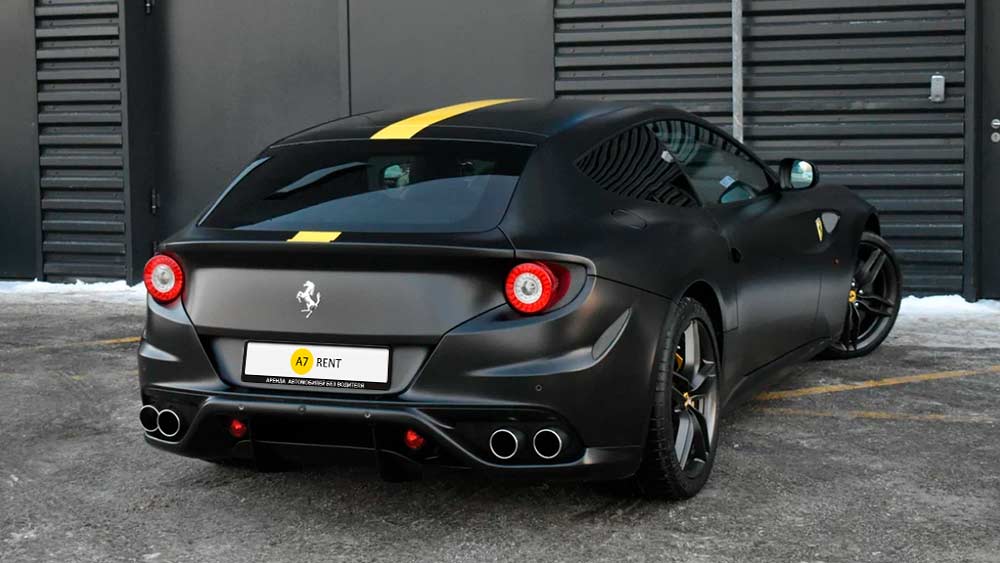 Ferrari FF 739