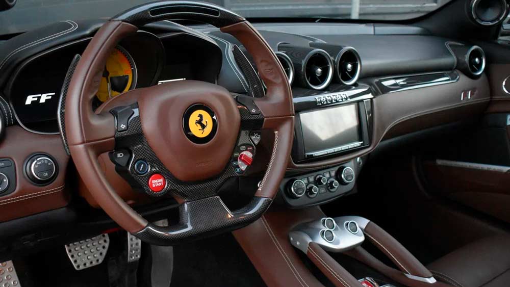 Ferrari FF 739