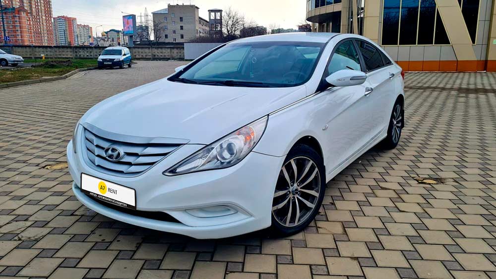 Hyundai Sonata 745