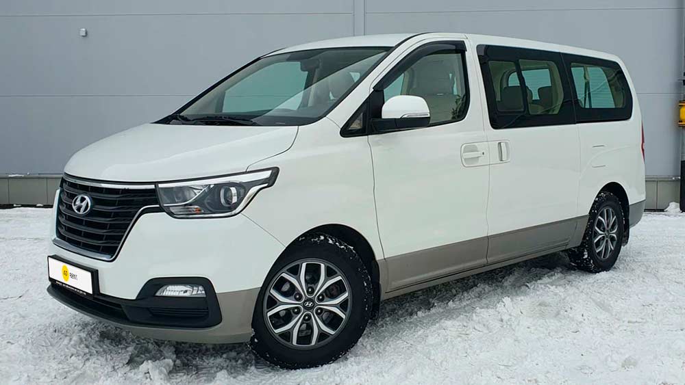 Hyundai H1 749