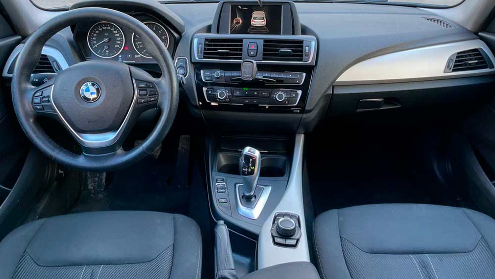 BMW 1 752