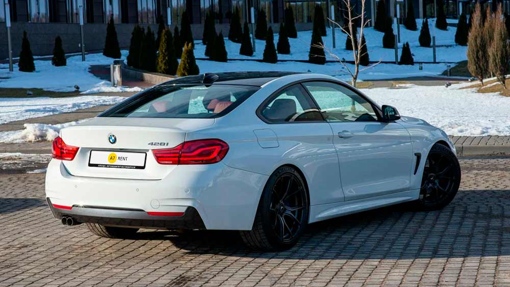 Фото BMW 4